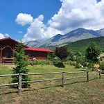 Agriturismo Il Timo Farm stay